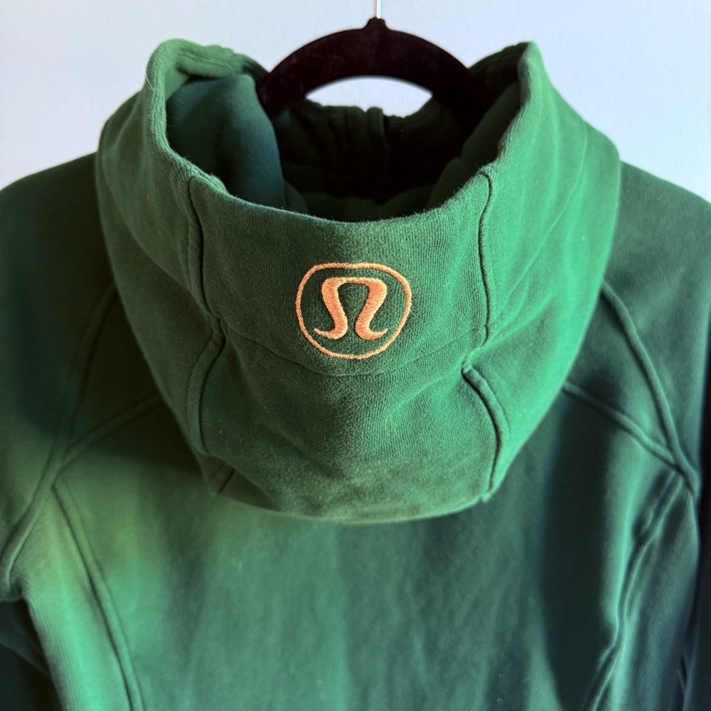 Lululemon Scuba Full-Zip Hoodie, Everglade Green / Gold | Size 6 - Picture 9 of 10